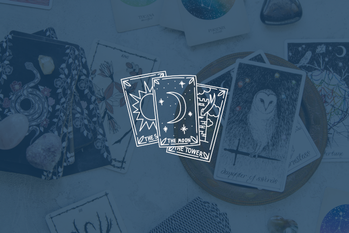 Tarotkarten aus verschiedenen Karten-Sets